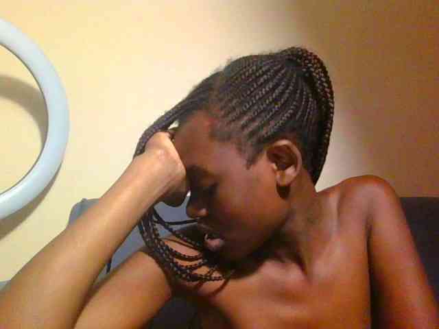Preetygirl webcam