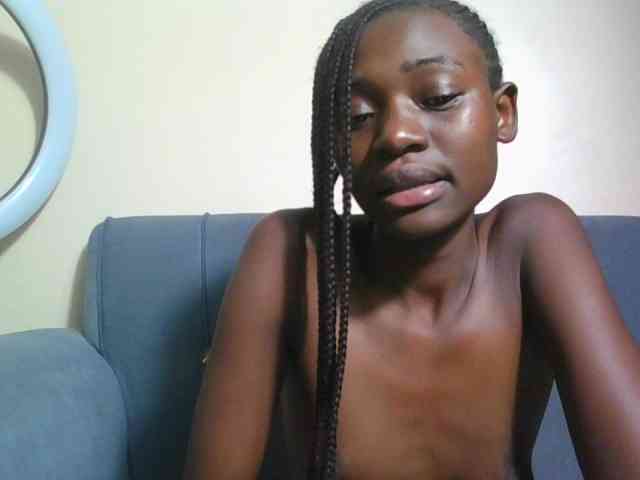 Preetygirl webcam