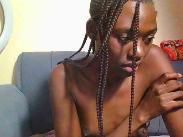 Preetygirl webcam