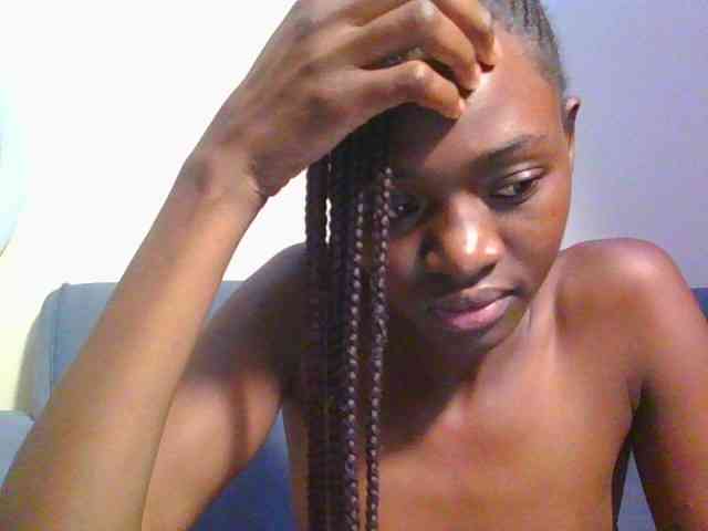 Preetygirl webcam
