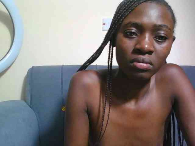 Preetygirl webcam