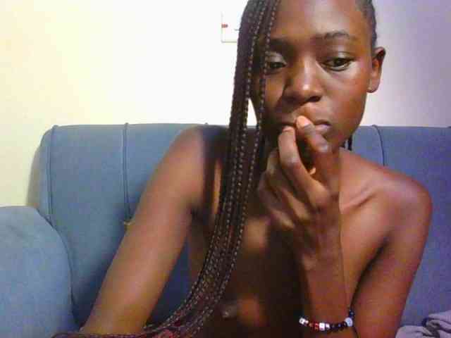 Preetygirl webcam