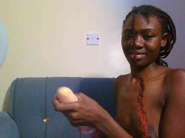 Preetygirl Live Webcam on BongaCams