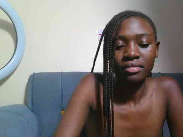 Preetygirl webcam
