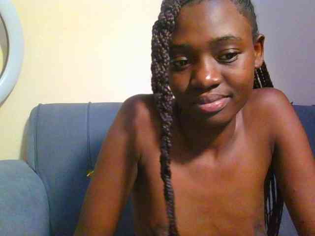 Preetygirl webcam