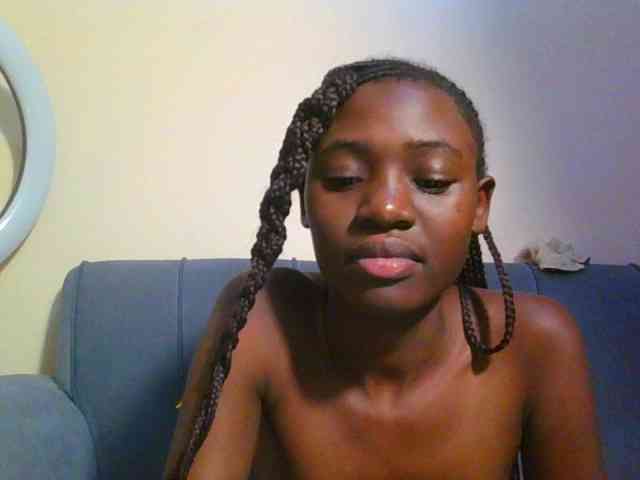 Preetygirl webcam