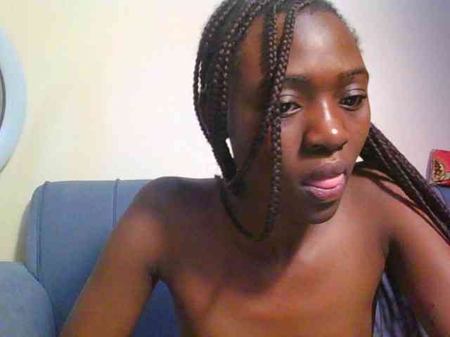 Preetygirl webcam
