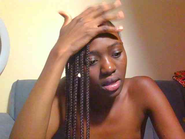 Preetygirl webcam