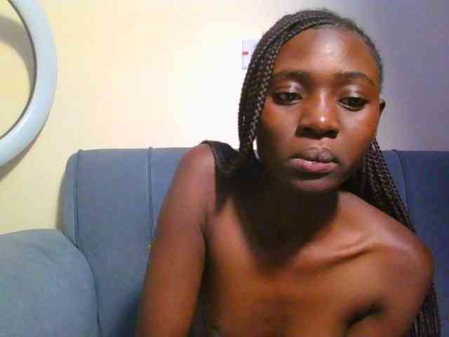 Preetygirl webcam