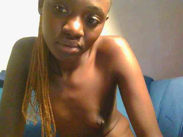 Preetygirl webcam