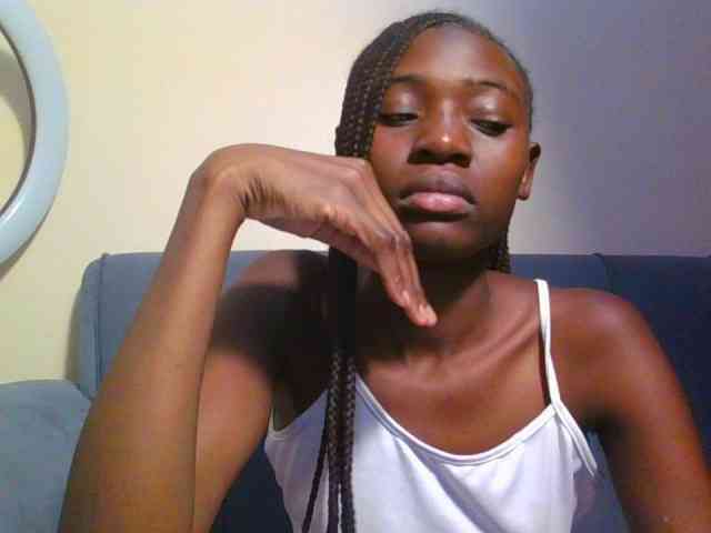 Preetygirl webcam
