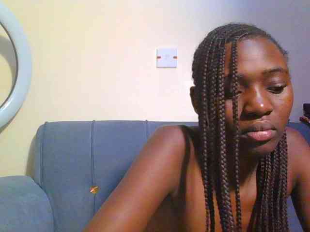 Preetygirl webcam