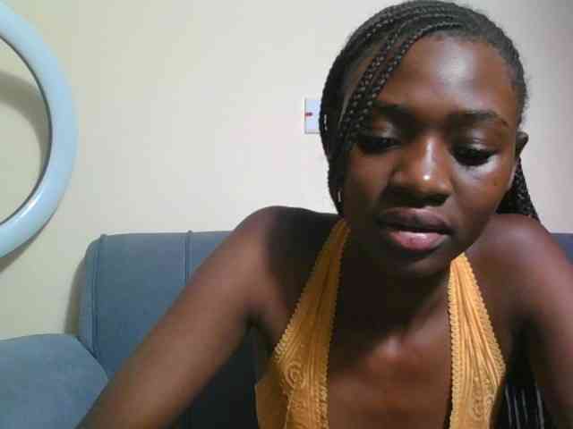 Preetygirl webcam