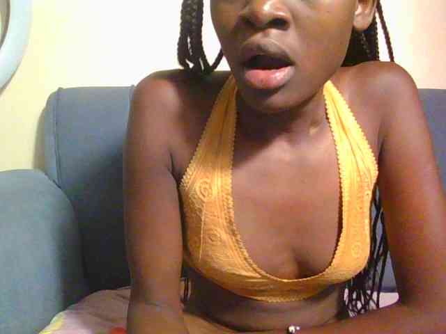 Preetygirl webcam
