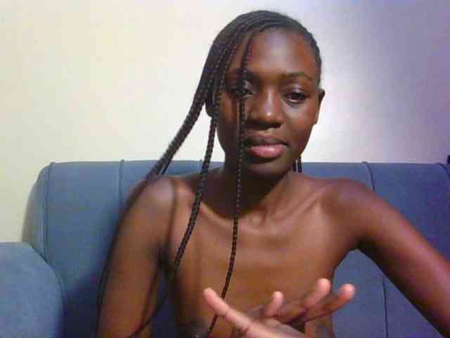 Preetygirl webcam