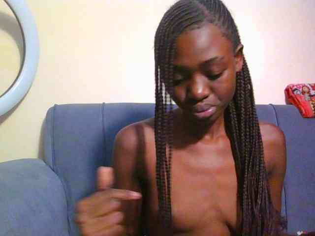 Preetygirl webcam