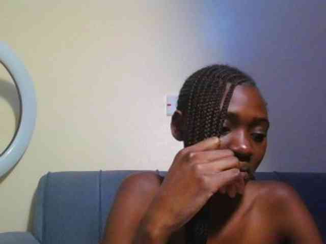 Preetygirl webcam