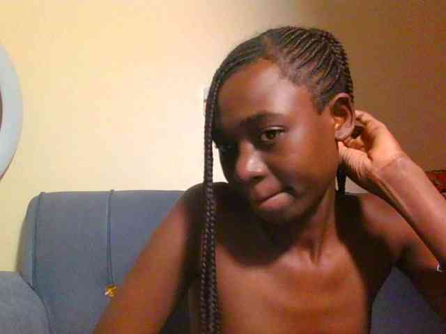 Preetygirl webcam