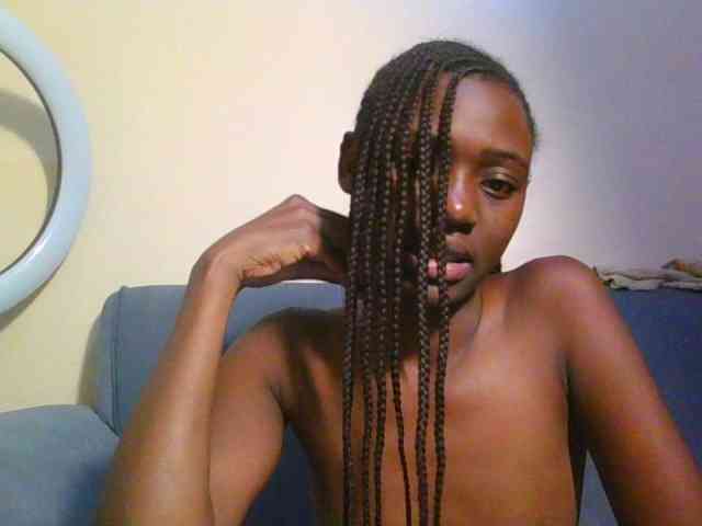 Preetygirl webcam