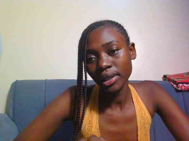Preetygirl webcam