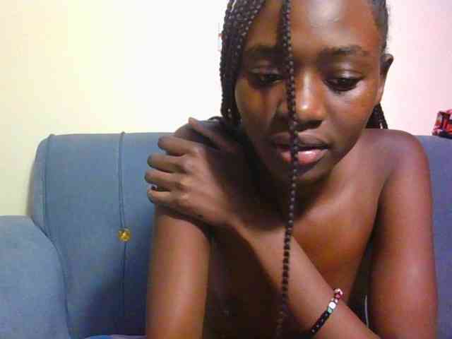 Preetygirl webcam