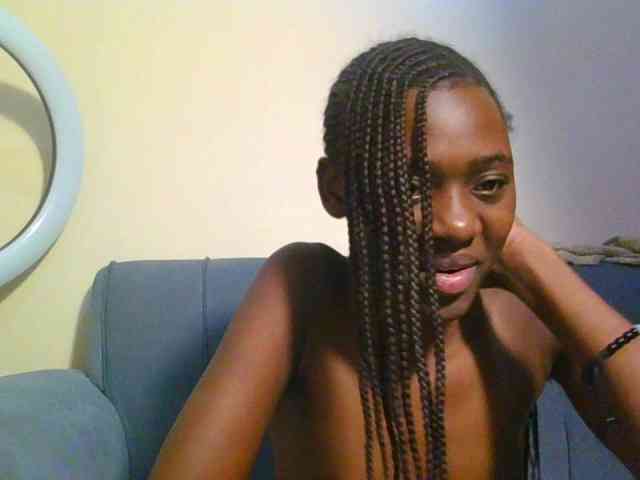 Preetygirl webcam
