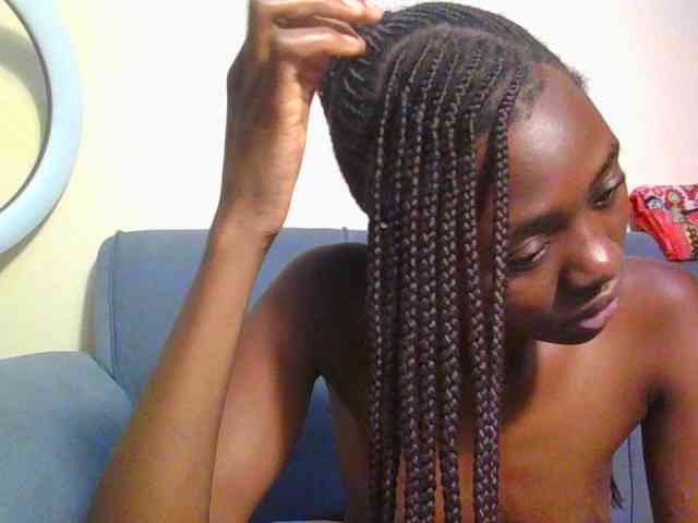 Preetygirl webcam