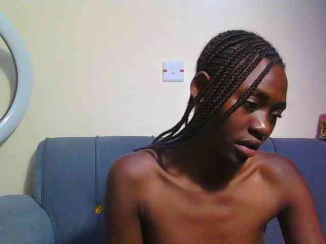 Preetygirl webcam