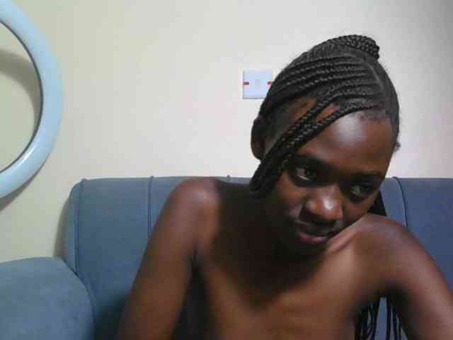 Preetygirl webcam
