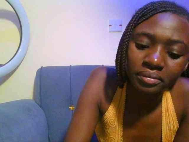 Preetygirl webcam