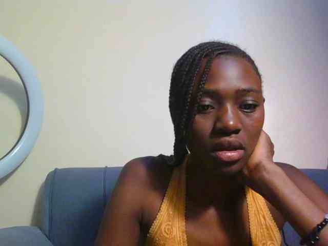 Preetygirl webcam