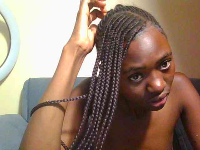 Preetygirl webcam