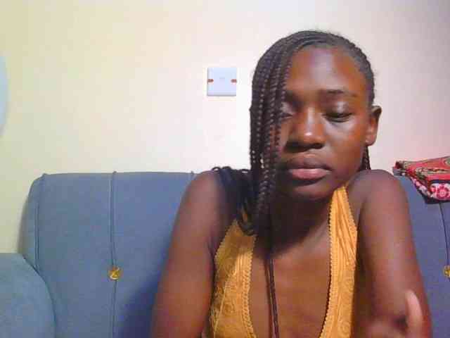 Preetygirl webcam