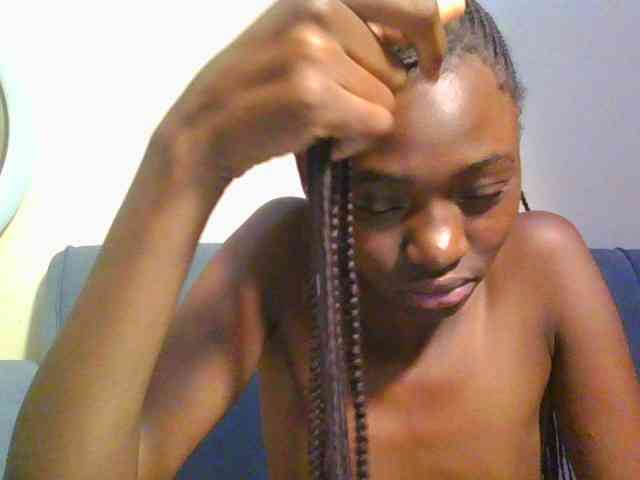 Preetygirl webcam