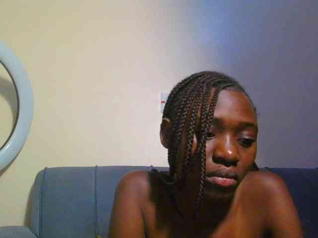Preetygirl webcam