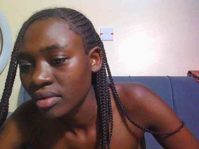 Preetygirl webcam