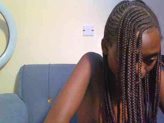 Preetygirl webcam