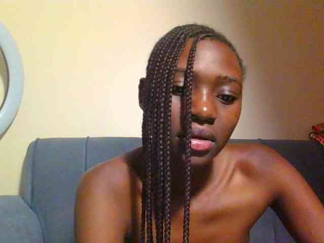 Preetygirl webcam