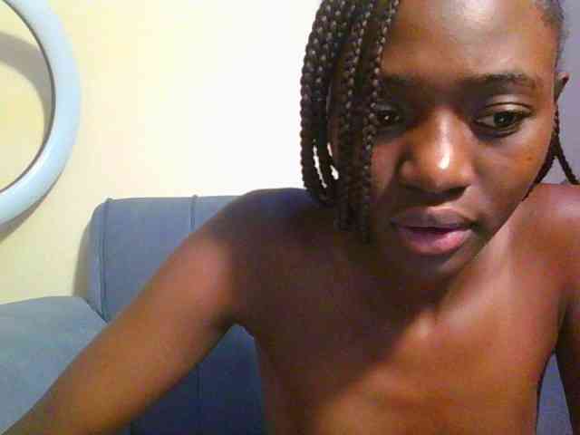 Preetygirl webcam