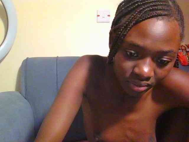 Preetygirl webcam