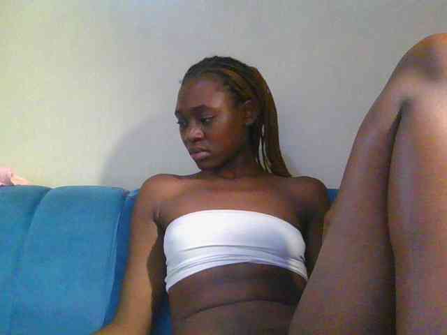Preetygirl webcam