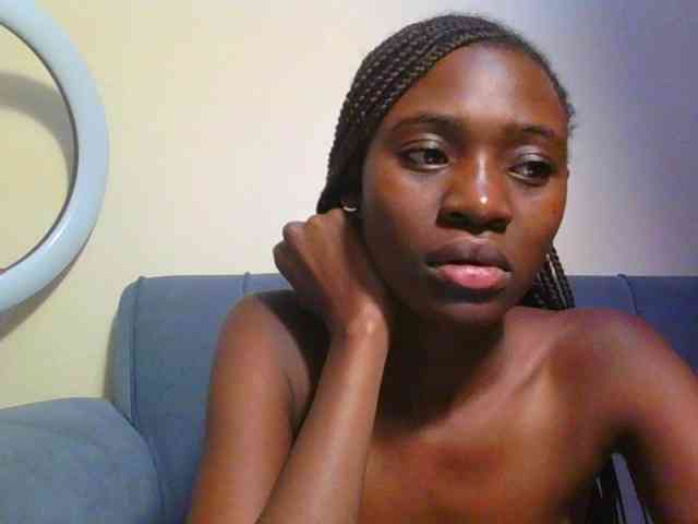 Preetygirl webcam