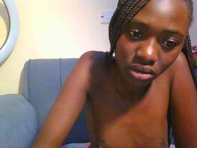 Preetygirl webcam