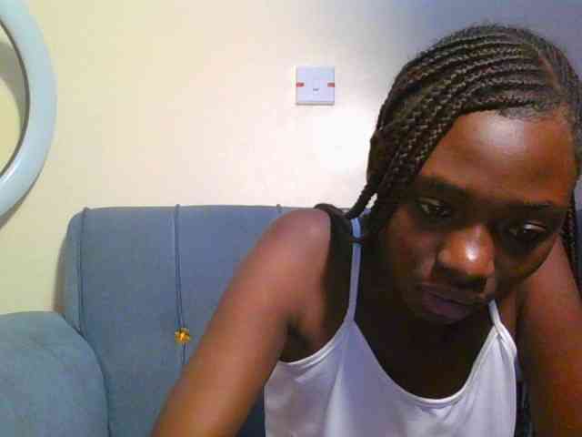 Preetygirl webcam