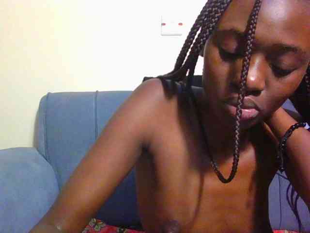 Preetygirl Live Webcam on BongaCams