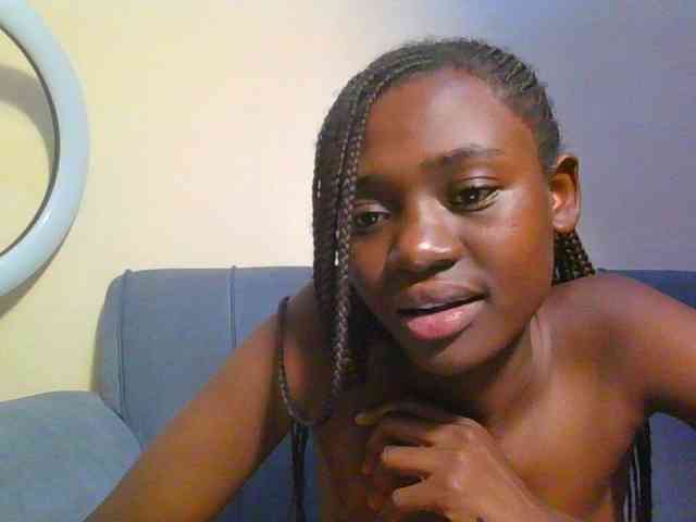 Preetygirl webcam