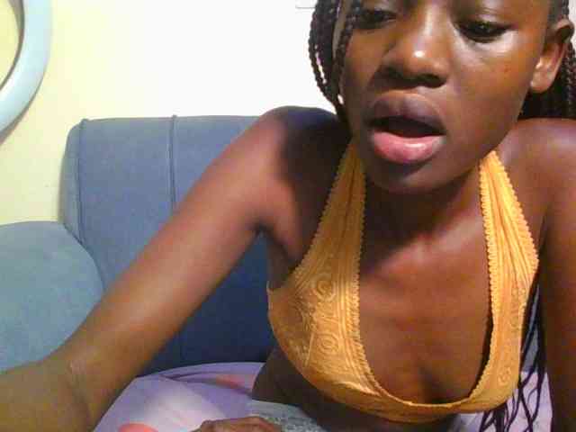 Preetygirl webcam