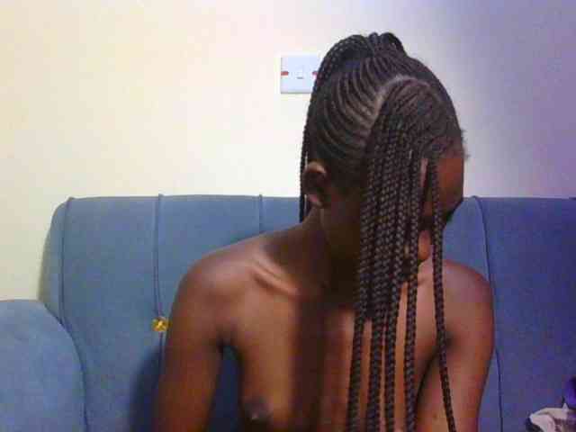 Preetygirl webcam
