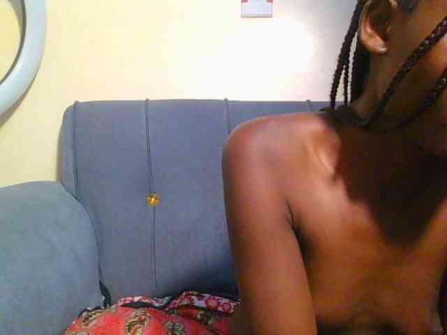 Preetygirl webcam