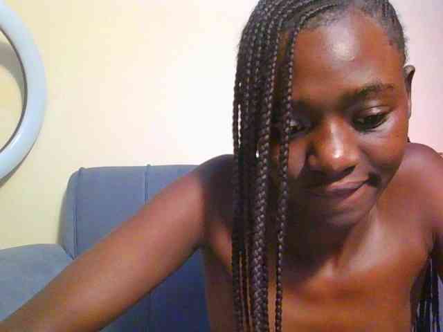 Preetygirl webcam